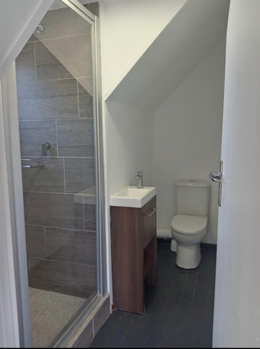 4 Bedroom Property for Sale in Noorsekloof Eastern Cape